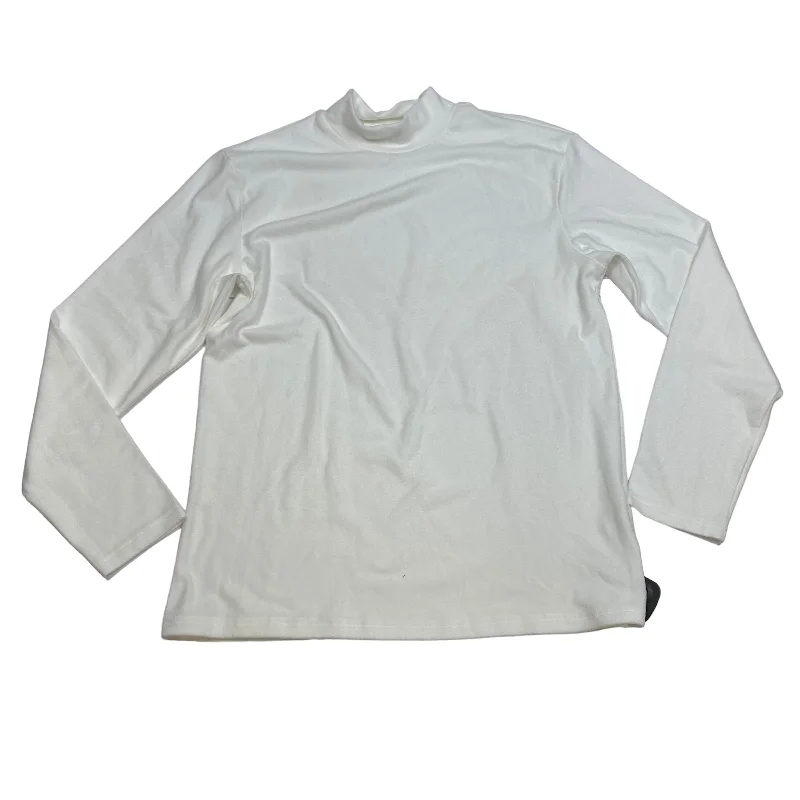 White Top Long Sleeve Clothes Mentor, Size L