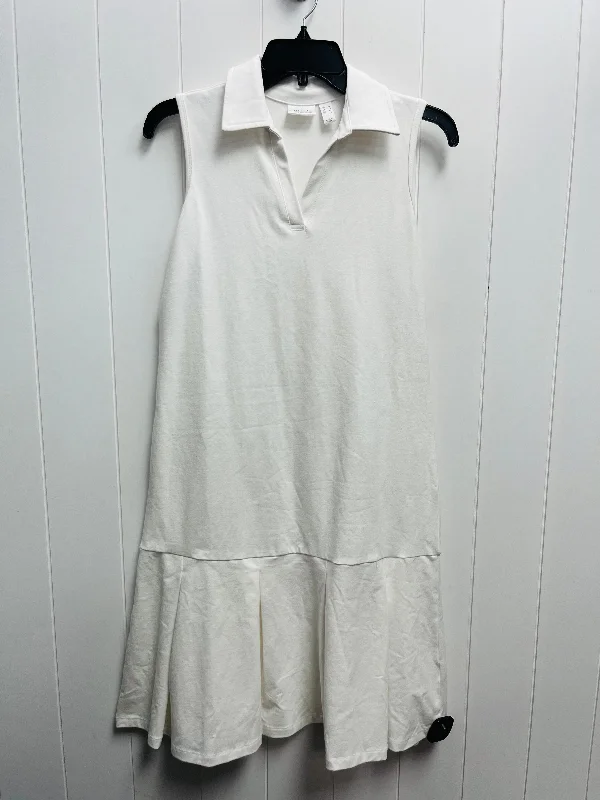 Dress Casual Short By Clothes Mentor In White, Size: Xs